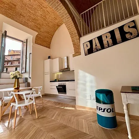 Urban Loft With Terrace In The Center For 2 People Apartamento Perugia